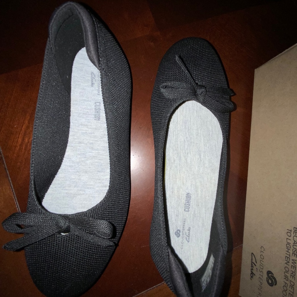 CLARKS BLACK KNIT BALLET FLAT 6.5W. CLOUDSTEPPER - Picture 4 of 8